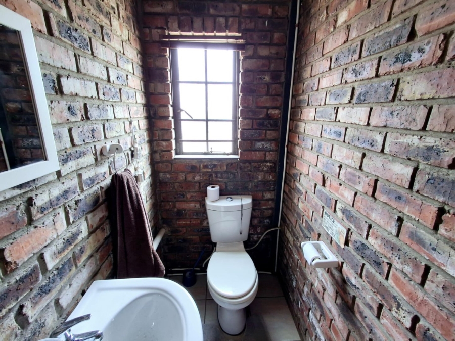  Bedroom Property for Sale in Sasolburg Industrial Zone 2 Free State
